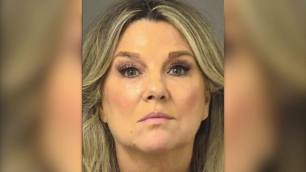 Palm Beach boutique owner accused of selling bogus Chanel handbag to undercover detective