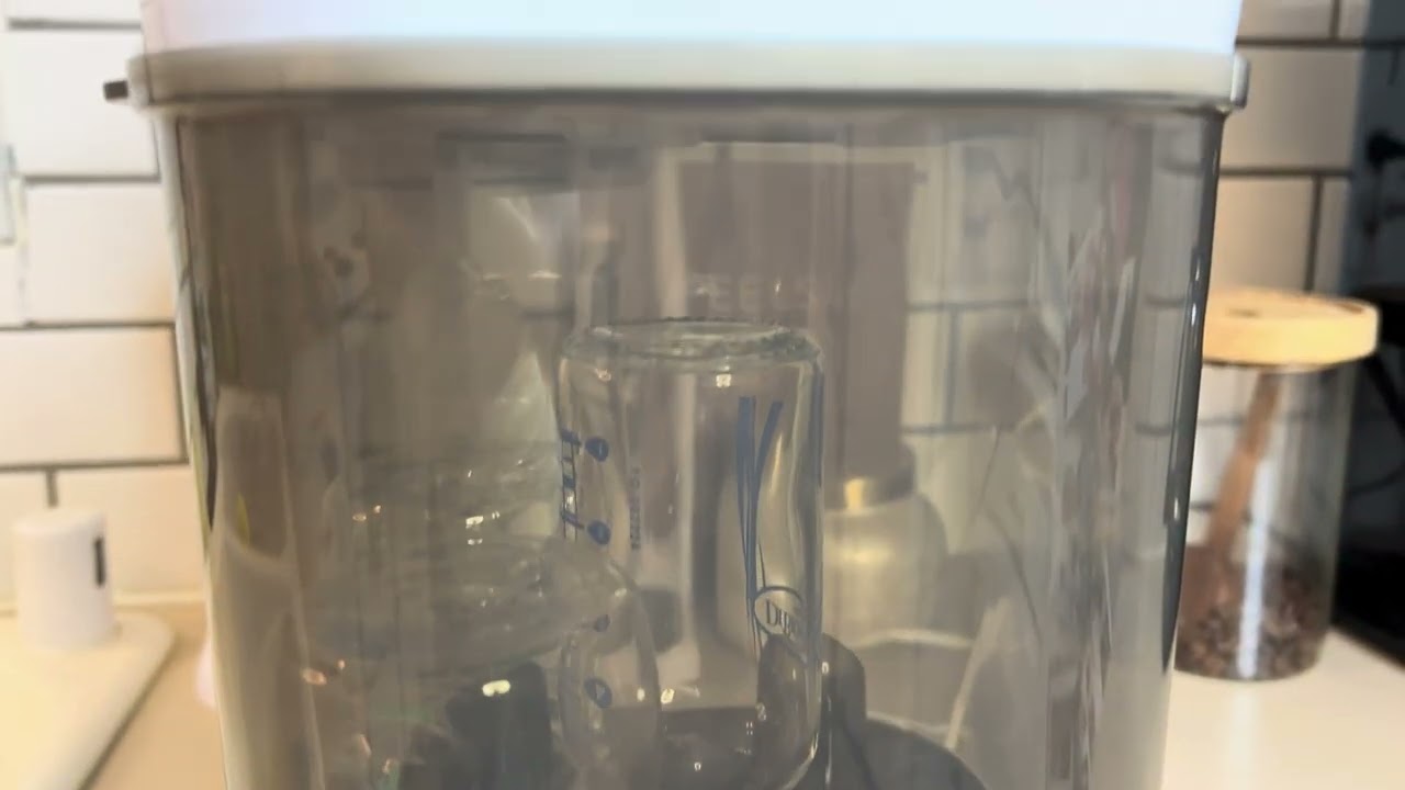 Grownsy Bottle Sterilizer and Dryer Review!