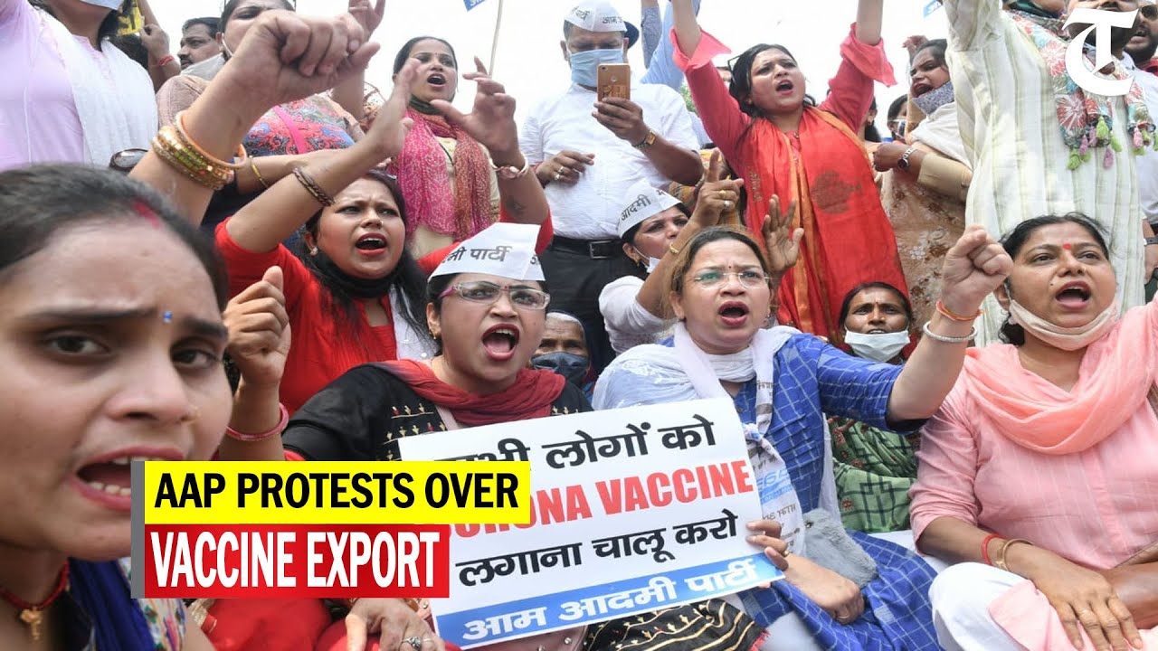 New Delhi: AAP workers stage protest against centre govt over Covid vaccine export
