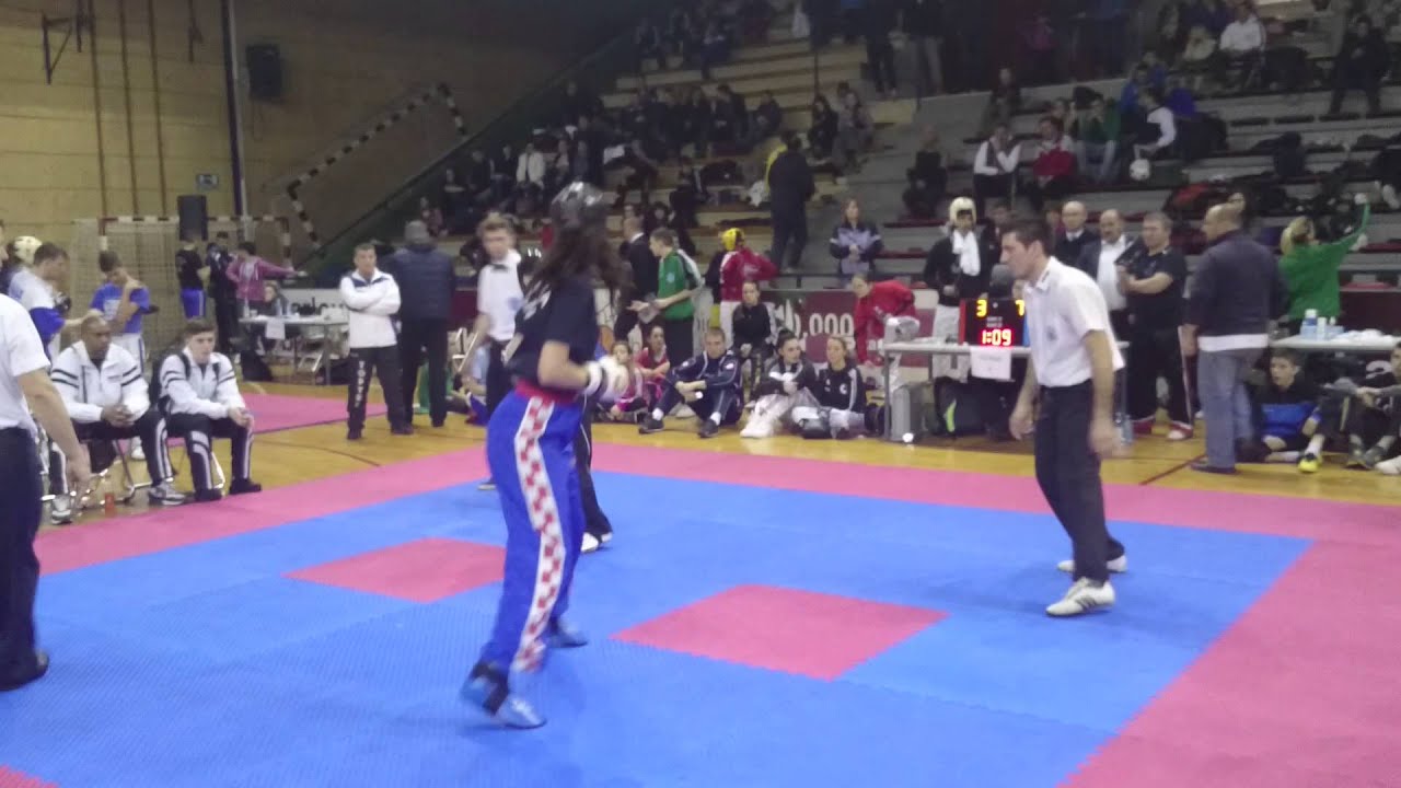 Ana Znaor (CRO) - Shannon Ryan (GB), Grandchampion final 2015.