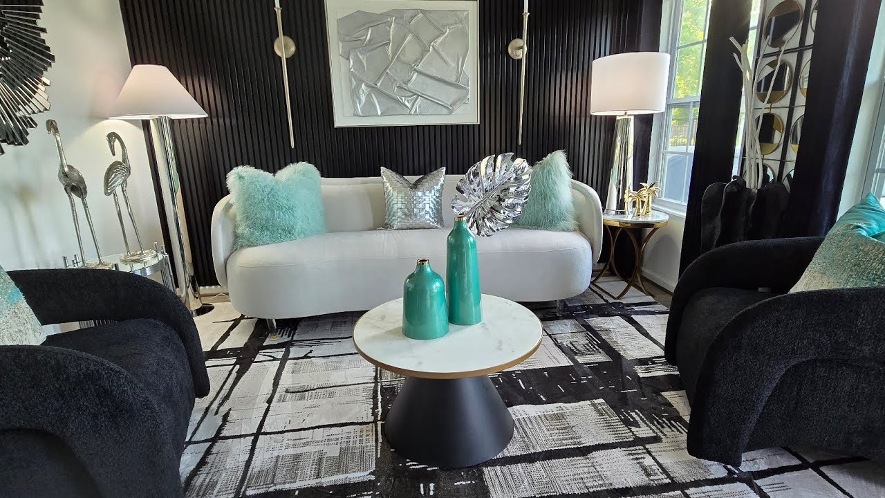 EARLY SUMMER LIVING ROOM TOUR