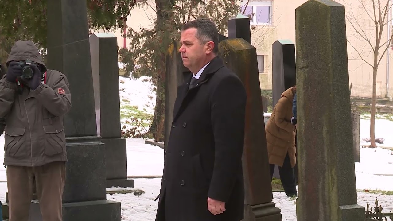 Regionalno, Lendava: Poklon žrtvam holokavsta v Dolgi vasi