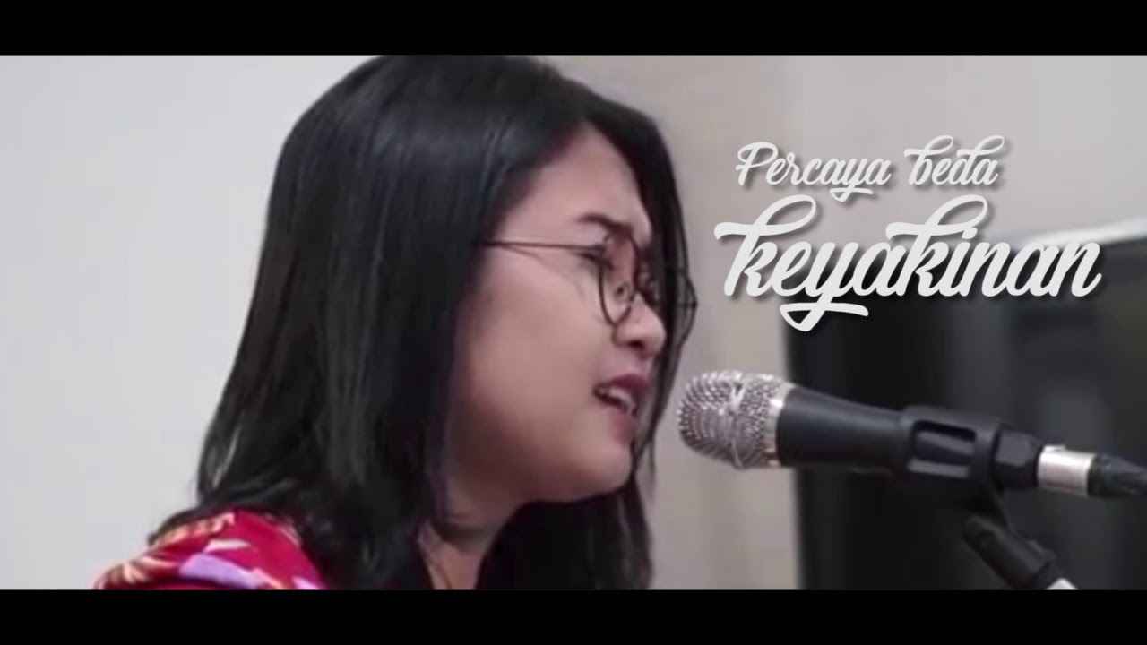 REZA REGITA | COVER CINTA BEDA AGAMA | VICKY SALAMOR