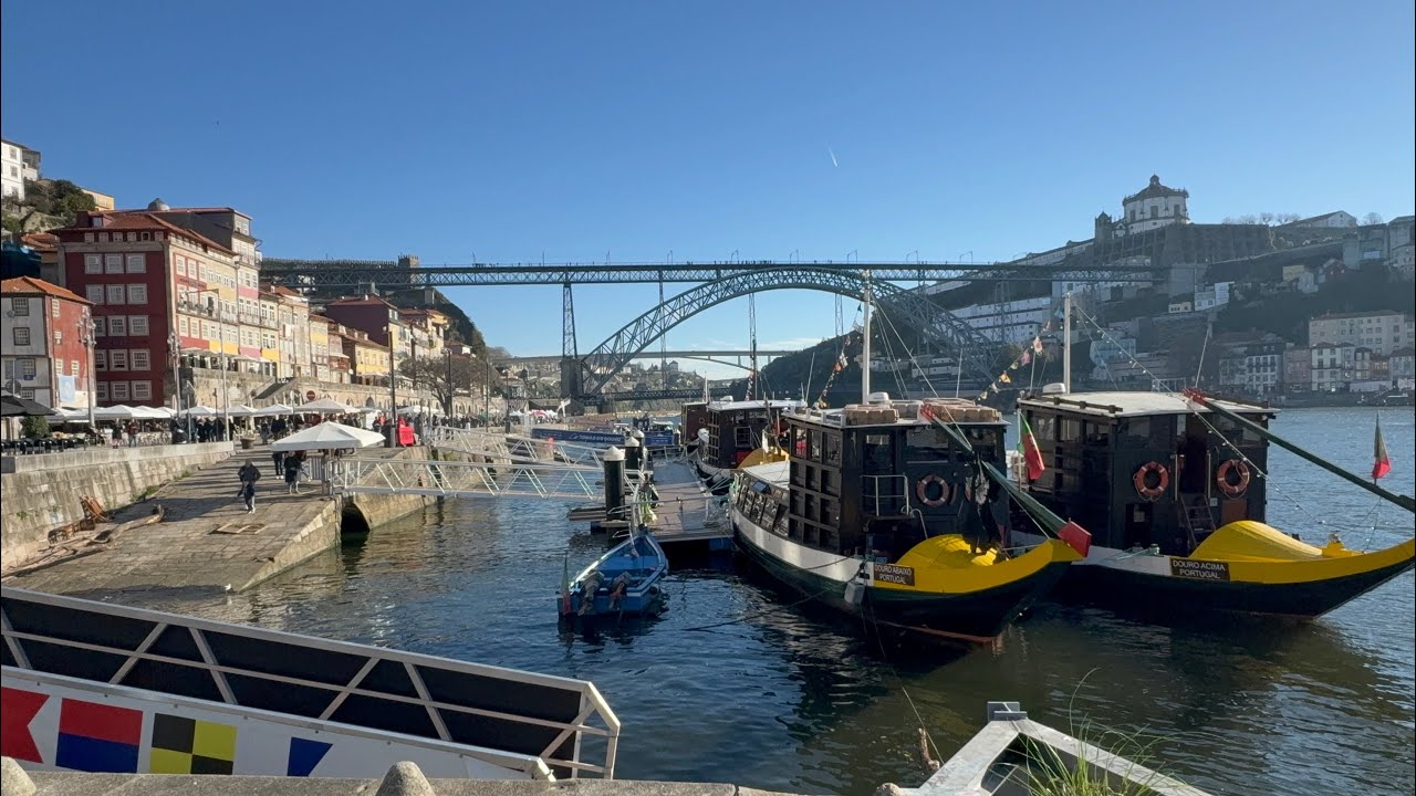 Portugal 22 Porto - Walking｜down to the riverside of Douro River｜R. da Alfãndega｜Cais da Estiva