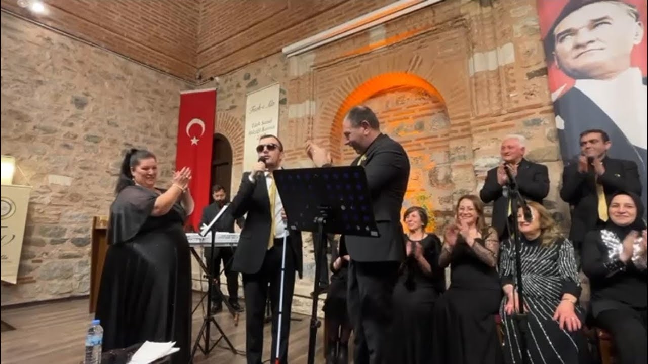 BİR TÜRKÜ BU KADAR MI İÇTEN OKUNUR? | Berkay Çolak - İki Dağın Arasında Kalmışam (Canlı Sahne) 🎤✨