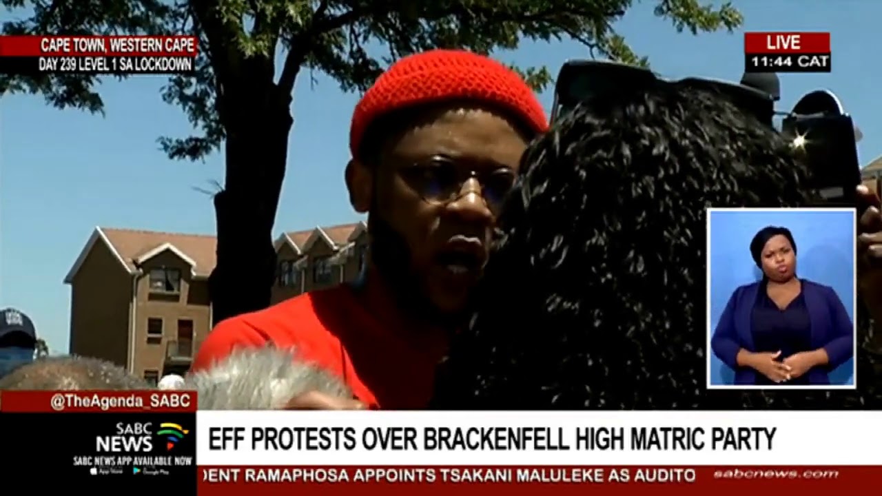 Brackenfell Protest | Vuyani Pambo addresses EFF supporters marching to Brackenfell High School