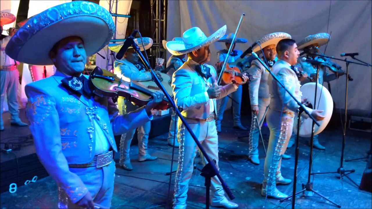 MARIACHIS EN ECATEPEC-TEMA FANTASÍA DE MÉXICO Y SON DEL TRISTE