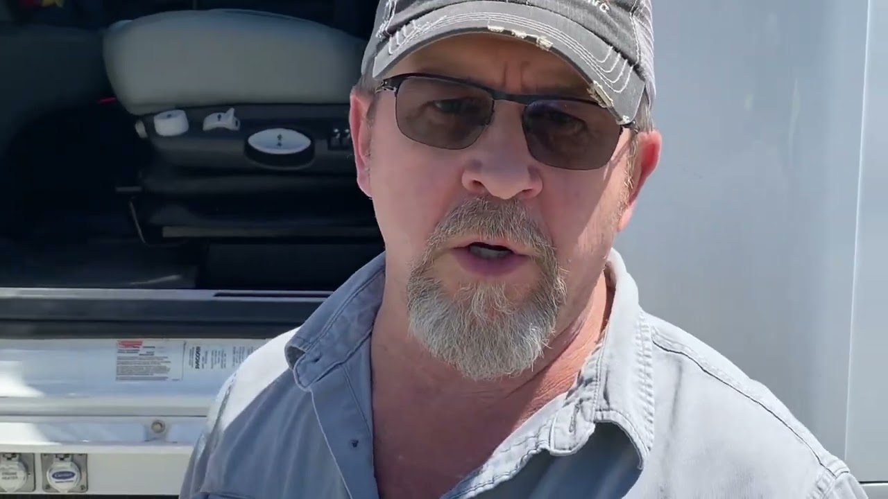 How To Use A Suspension Gauge In A Semi Truck- Trucker Tips