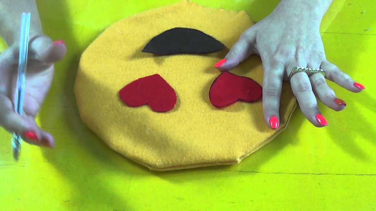 Almofada Emoji - Emoticon -Diy por Coisas de Jessika