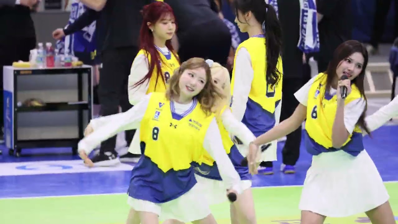 20260103 세이마이네임 SAYMYNAME 히토미 HITOMI FOCUS "UFO (ATTENT!ON)" [현대건설 여자배구 축하무대] @수원실내체육관