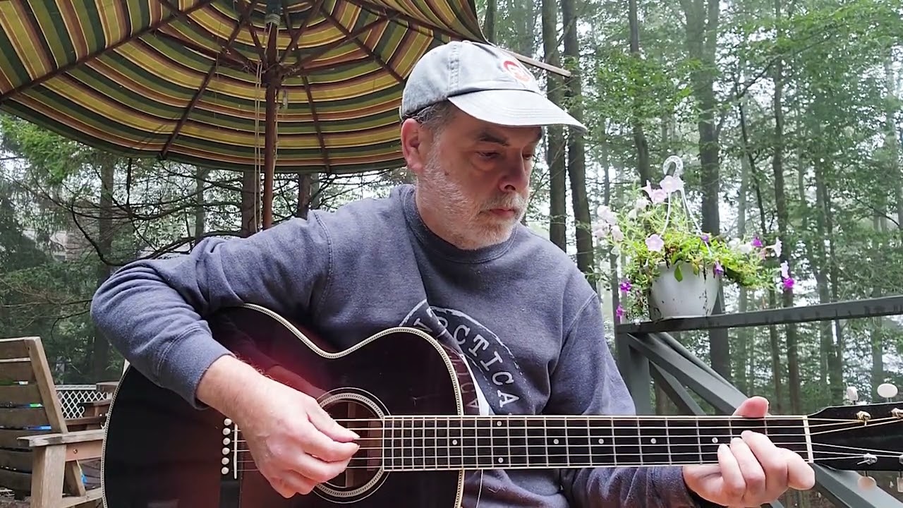 Tommy Emmanuel - Windy & Warm / Chet Atkins & Jerry Reed - Sneakin' Around (Fingerstyle Mash-Up)