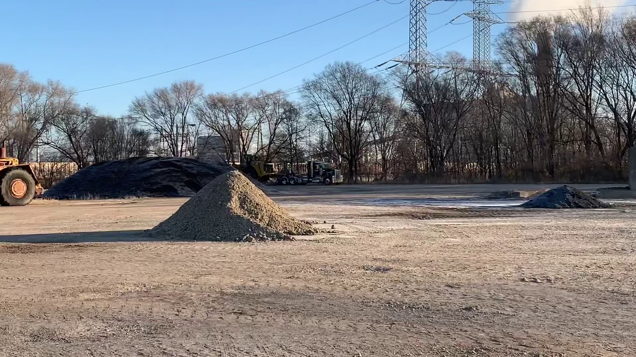 New CAT 980M - Pekin Sand & Gravel