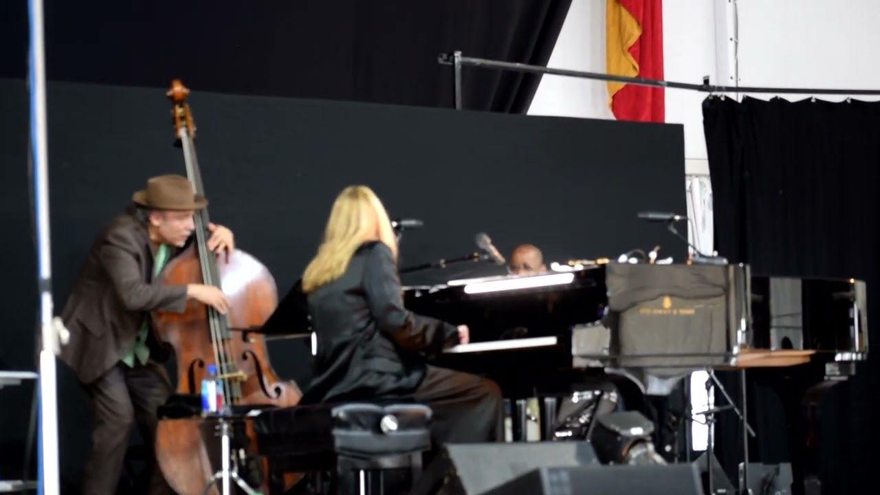 Let's Face the Music and Dance - Diana Krall at NOLA JazzFest