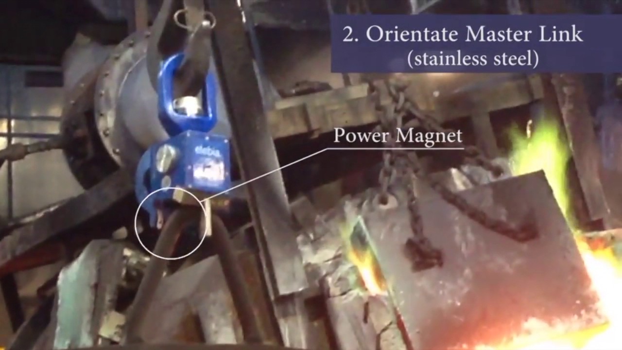 Automatic Hooks in Extreme Environments 3 | Smart Lifting Solutions | Elebia