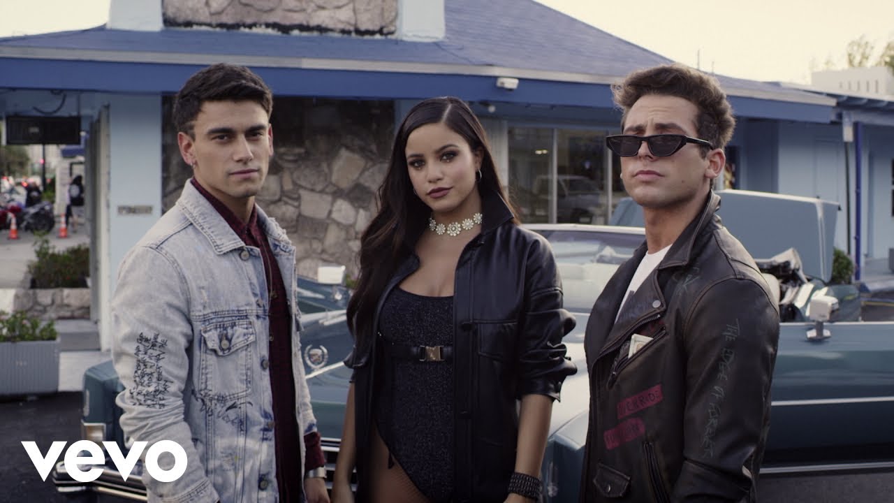 MYA, Emilia - HISTERIQUEO (Official Video)