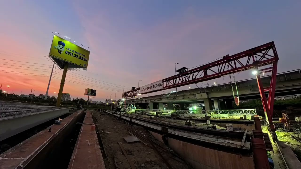 Phiến dầm đầu tiên của năm mới 