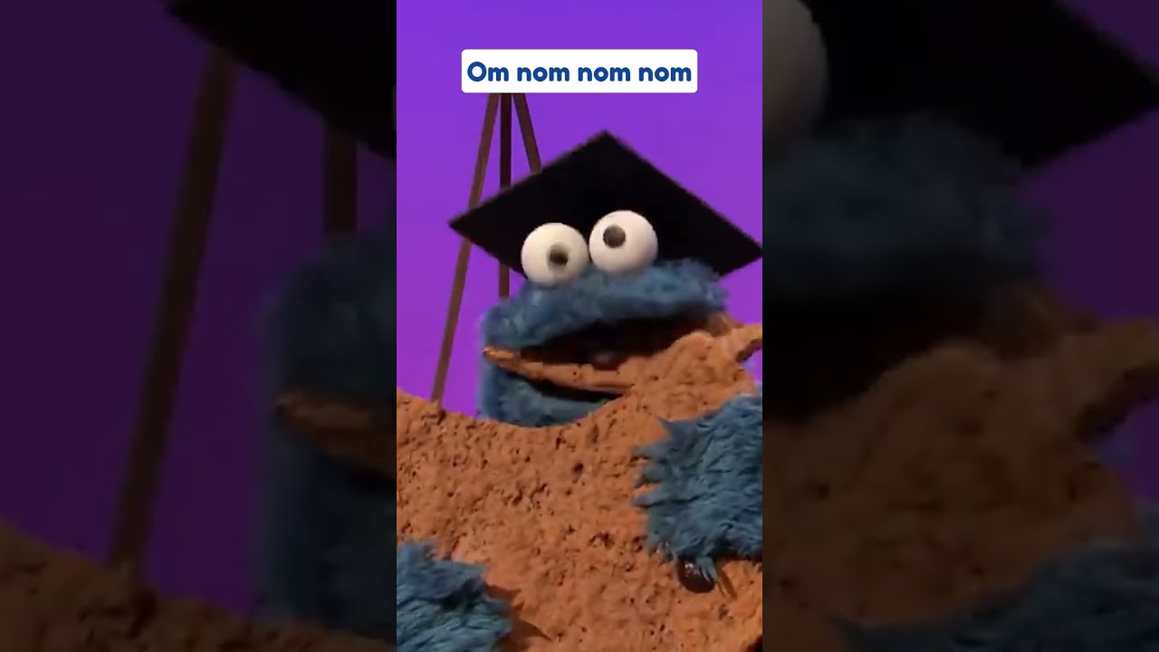 Celebrate National Cookie Day with Cookie Monster 🍪 #sesamestreet