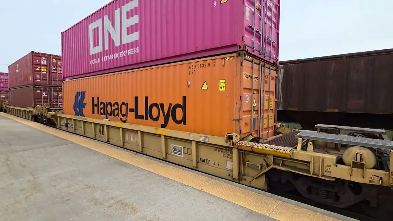 Norfolk Southern intermodal with Savanah & Atlanta Heritage Unit locomotive 2/28/26