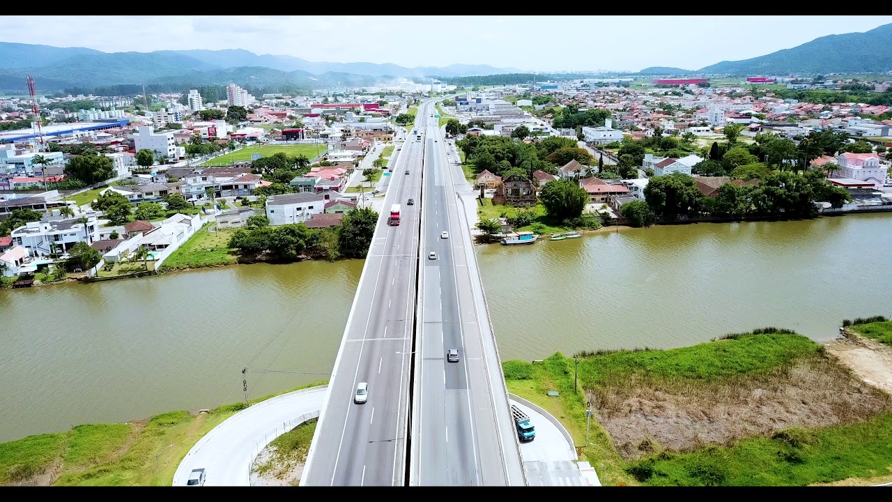 Tijucas em Santa Catarina - Imagens Aéreas da Cidade - (29/12/2019)`