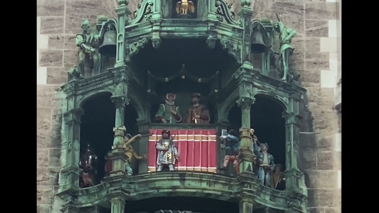 Glockenspiel in Old town, Munich, Germany 뮌헨, Marienplatz, 글로켄슈필