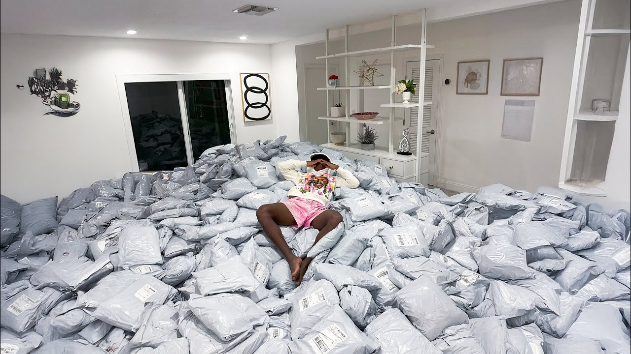 pov: life as a 20 yr old clothing brand owner making $100k / month
