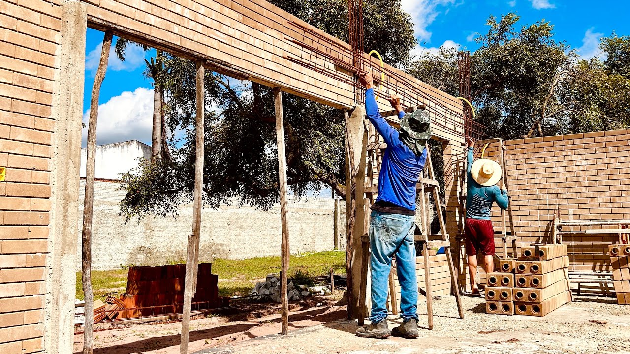 INSTALAÇÃO DAS FERRAGENS EM VIGAS DE FORMA CORRETA - Parte 1 - CASA DE TIJOLO ECOLOGICO