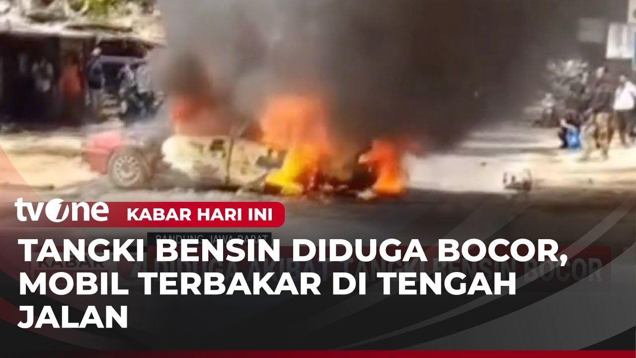 Mobil Sedan Hangus Terbakar di Tengah Jalan, Diduga Akibat Kebocoran Tangki Bensin | Kabar Hari Ini
