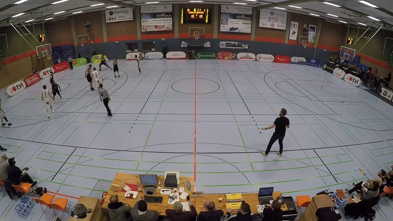 Denzel Johnson vs. #1 Dusseldorf