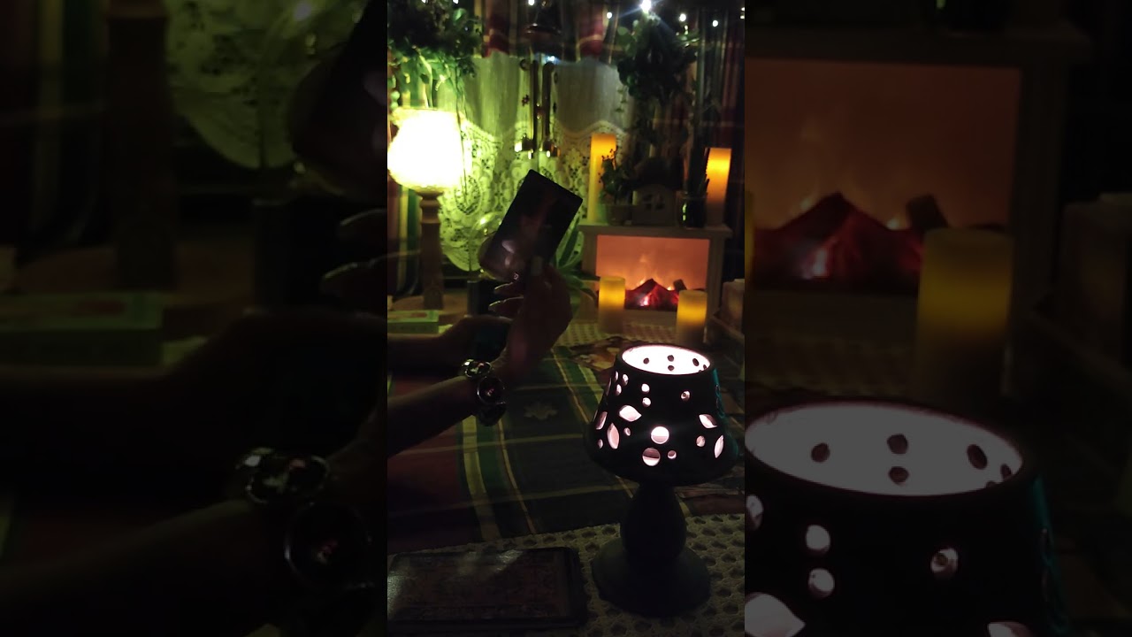 Ваш мужчина боится ложится в кровать