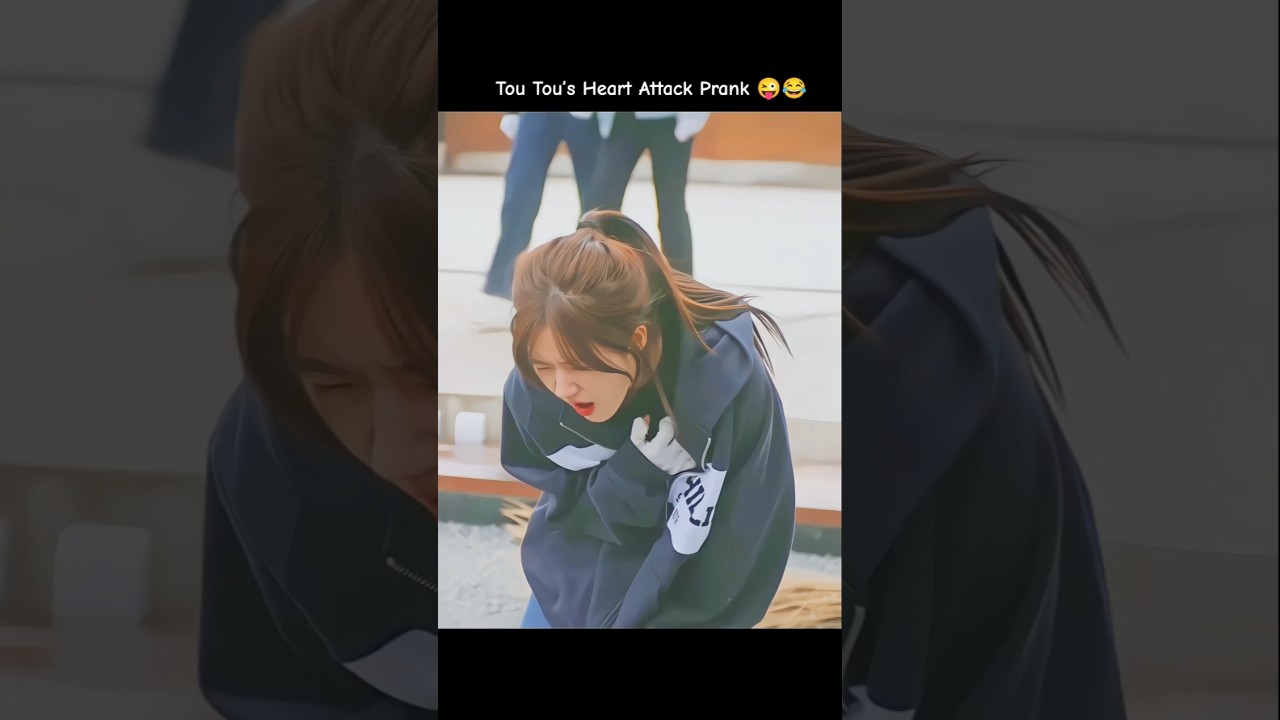 ZHAO LUSI HEART ATTACK PRANK 🤭😂 | GEN Z | #cdrama #zhaolusi #genz #hindisong