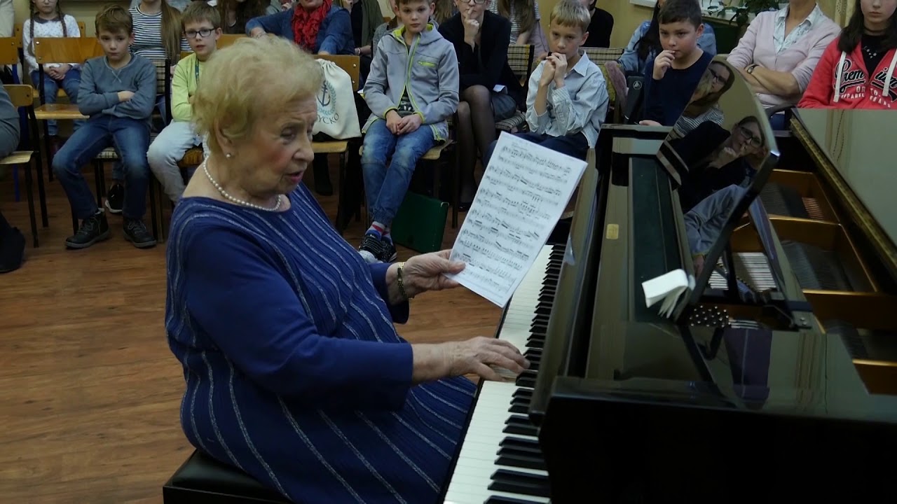 Lidia Grychtołówna w raciborskiej szkole muzycznej