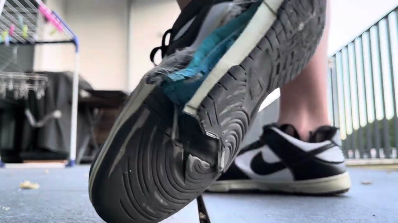 Trashed nike panda dunks toe wiggle and shoeplay