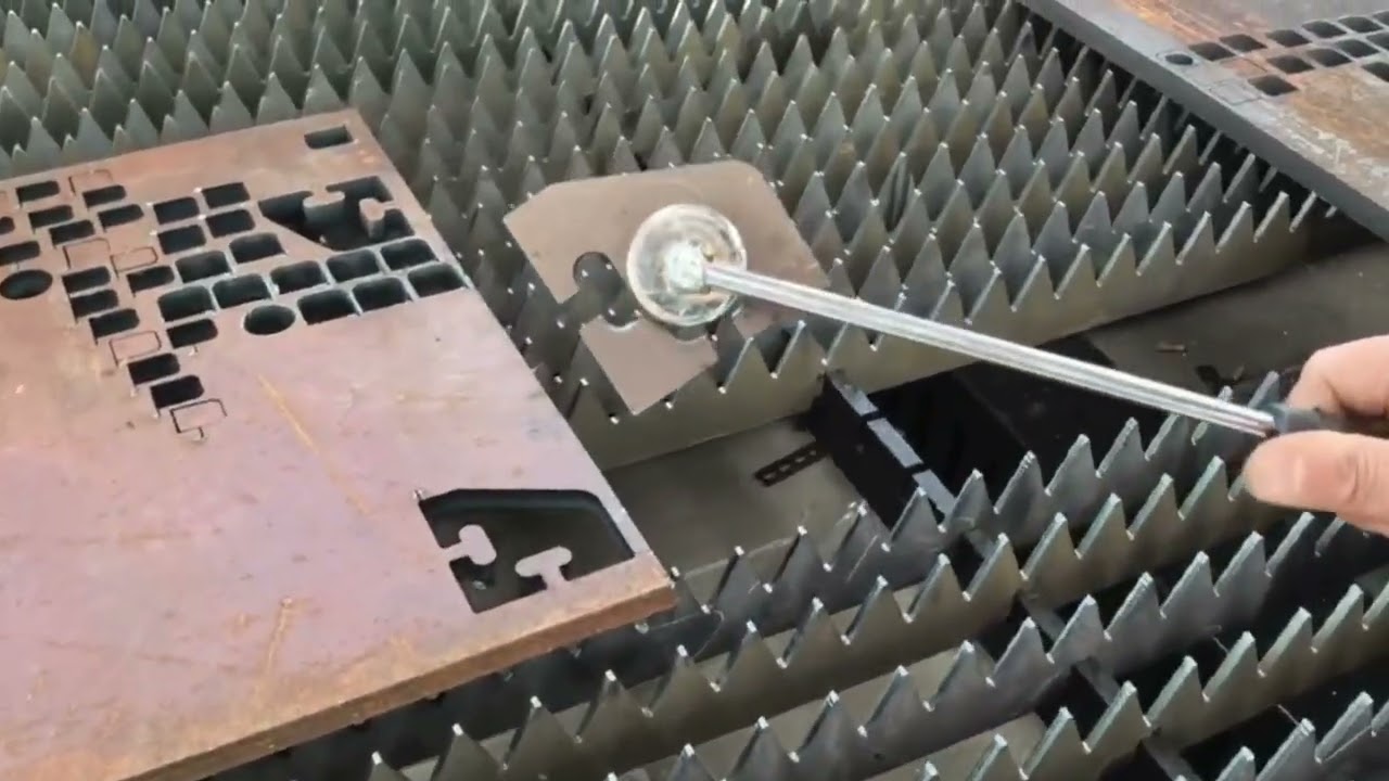 This new laser cutting machine is easy to use and worry-free!