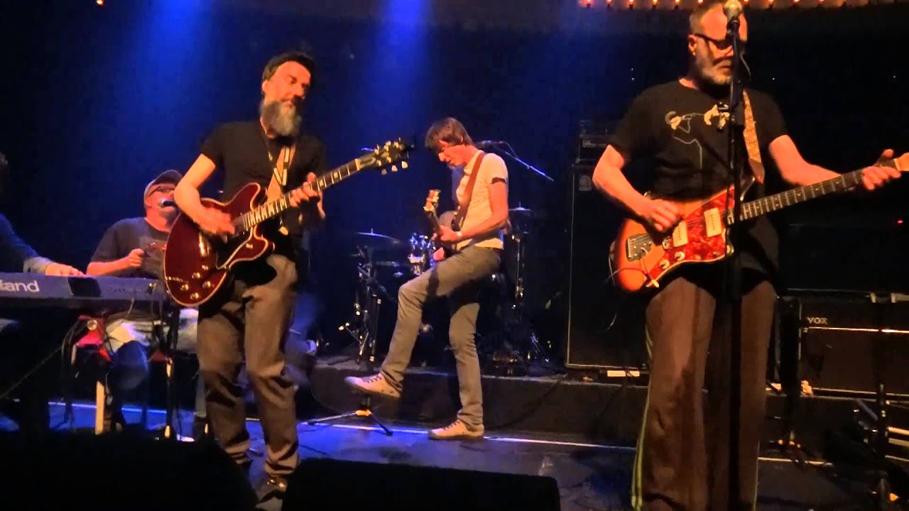 Melody Line Benefiet: Paulusma - Stick around with you (live)