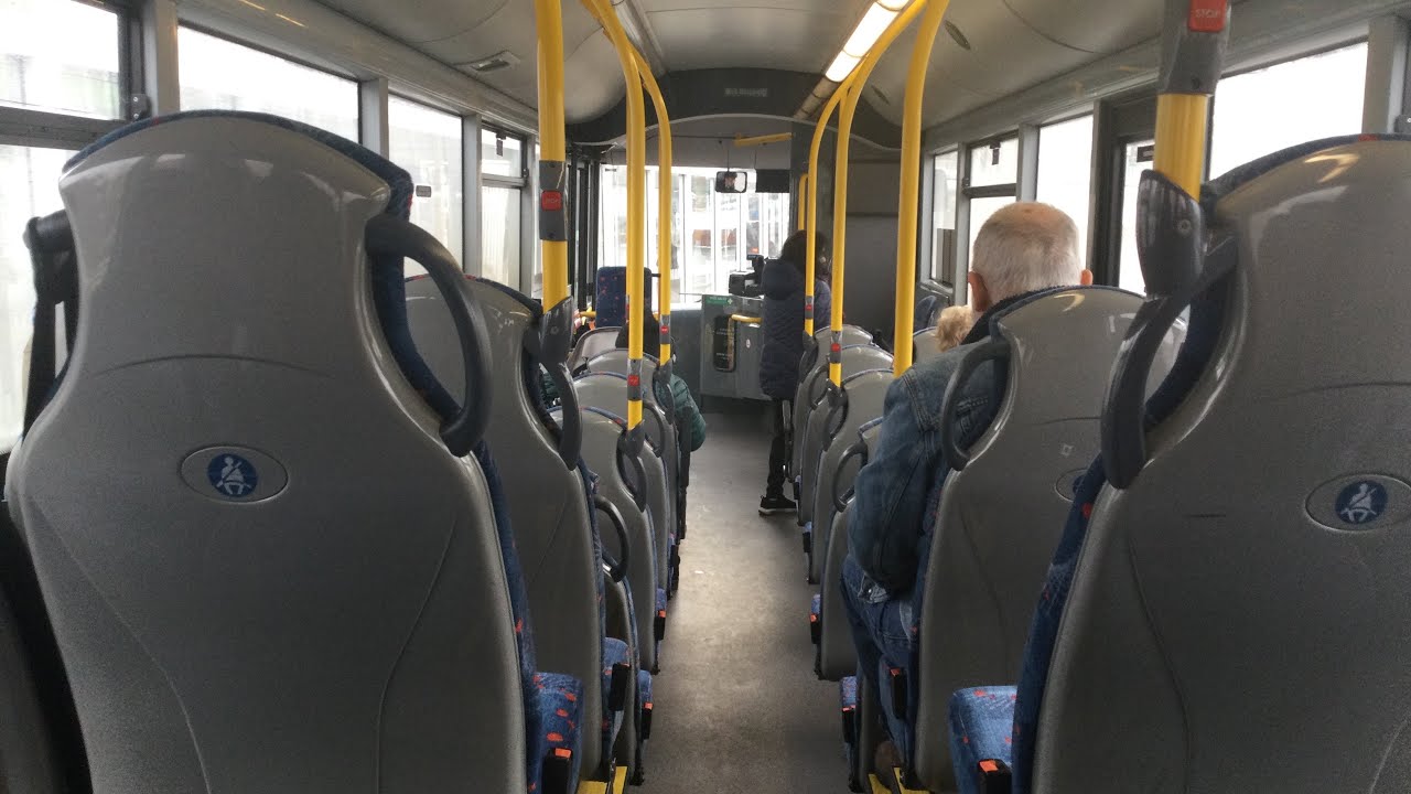 Thames Valley Buses Enviro200 650 (YX63 ZVR) On Route 53 To Wexham Park Hospital