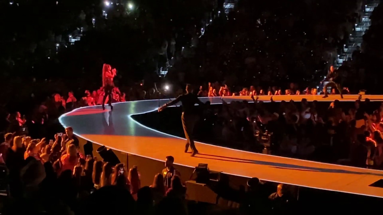 Ariana Grande “The Light Is Coming” Live Tampa 2019