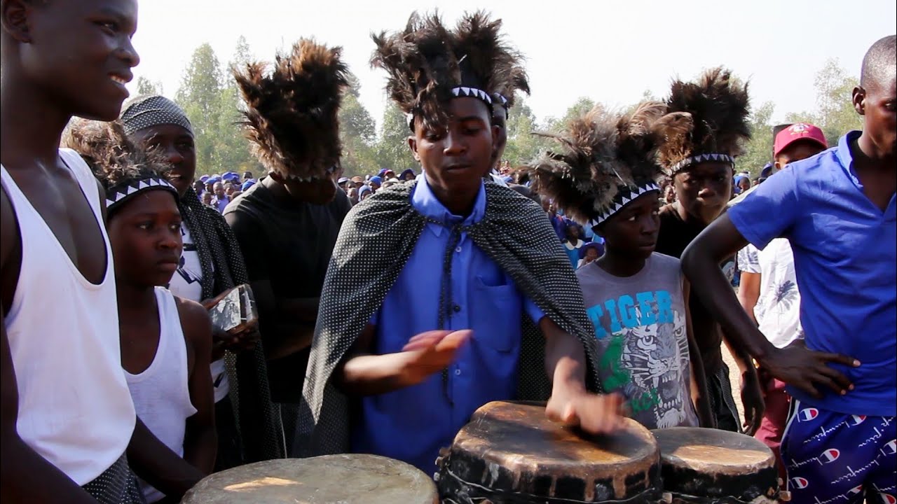 ZBC News Drum beat challenge. Ndeupi anogona kurova ngoma
