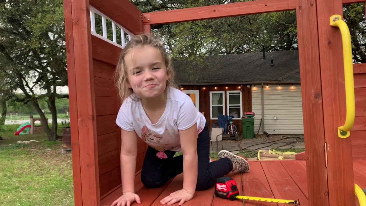 Building the Kid Kraft hilltop playset