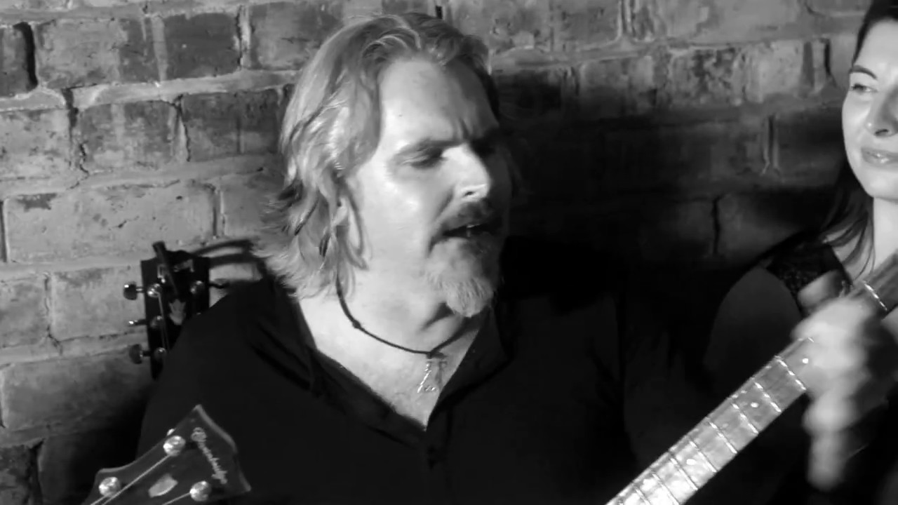 Muirsheen Durkin - The  Broken Pokers Live at the Rose and Crown Basement