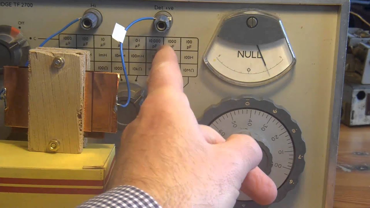 About Capacitors ... Part 3 Double the gap halve the value, by Andy Davies