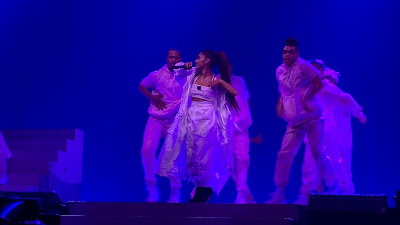Knew Better/Forever Boy (Dangerous Woman Tour: Cleveland)