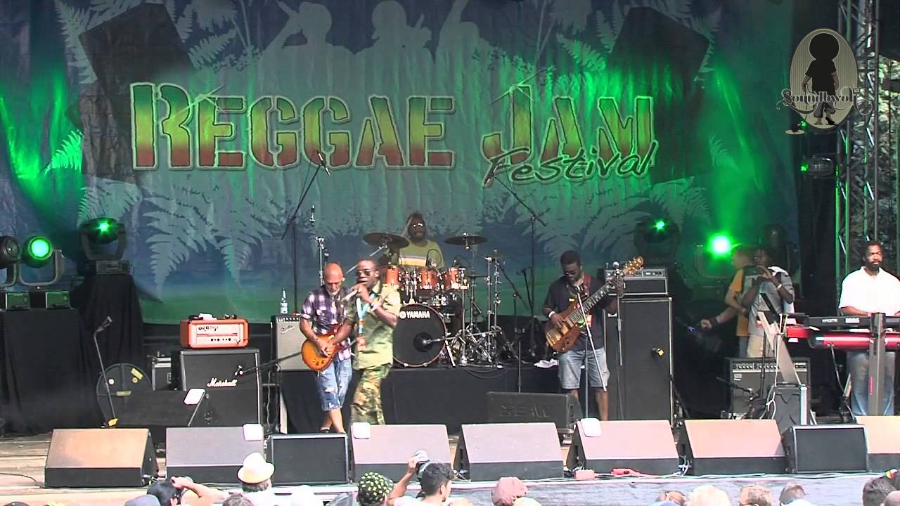 Loyal Flames @ Reggaejam 2014