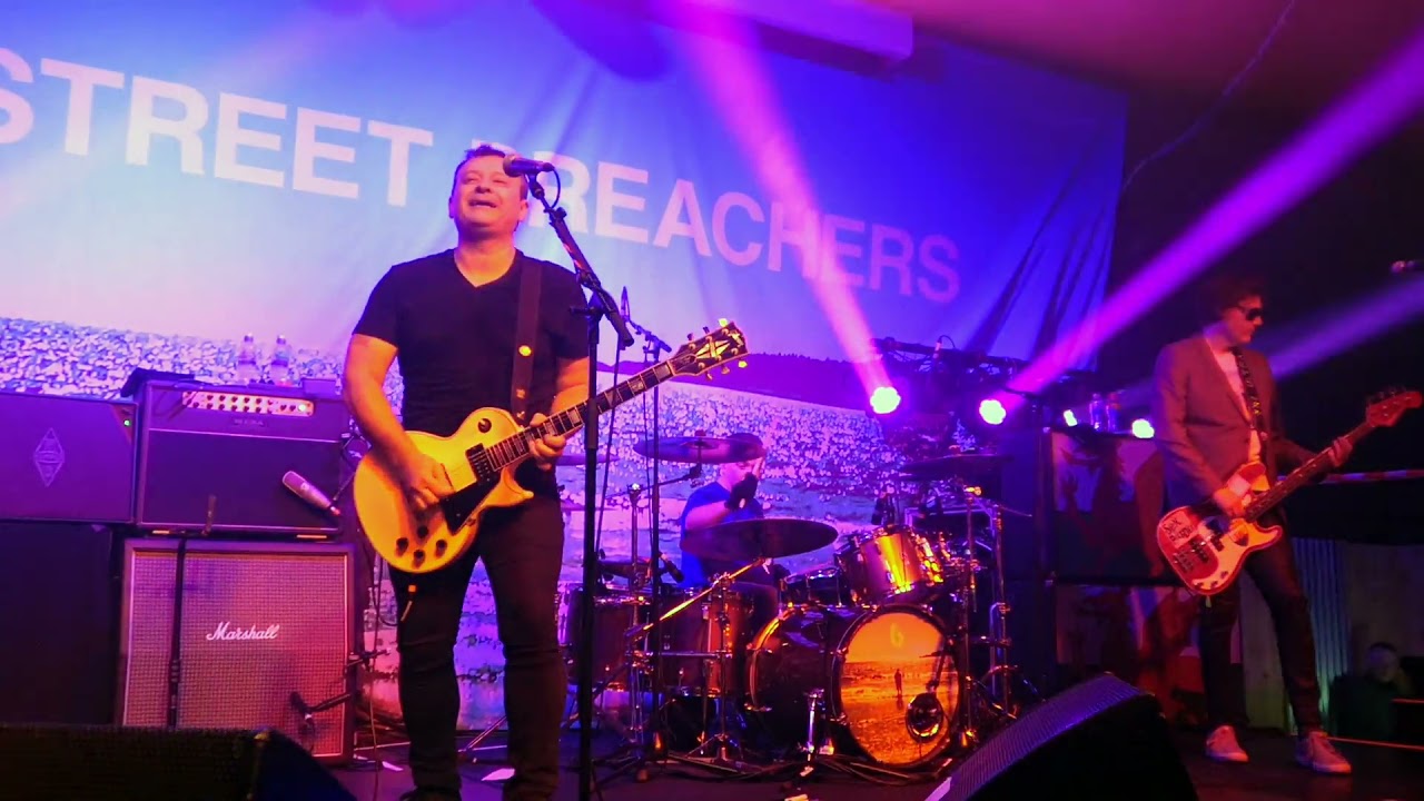 Manic Street Preachers - Sweet Child of Mine (LIVE)