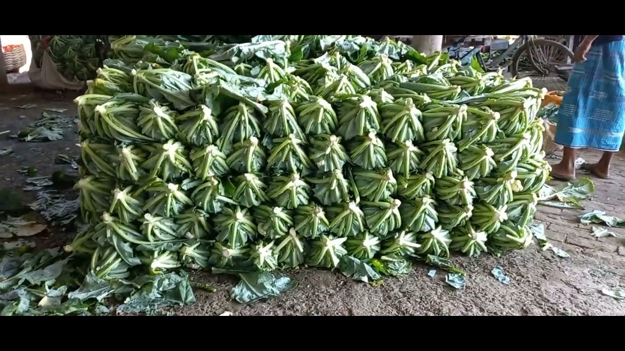 Cauliflower is priced at Rs 3 per piece in the wholesale market