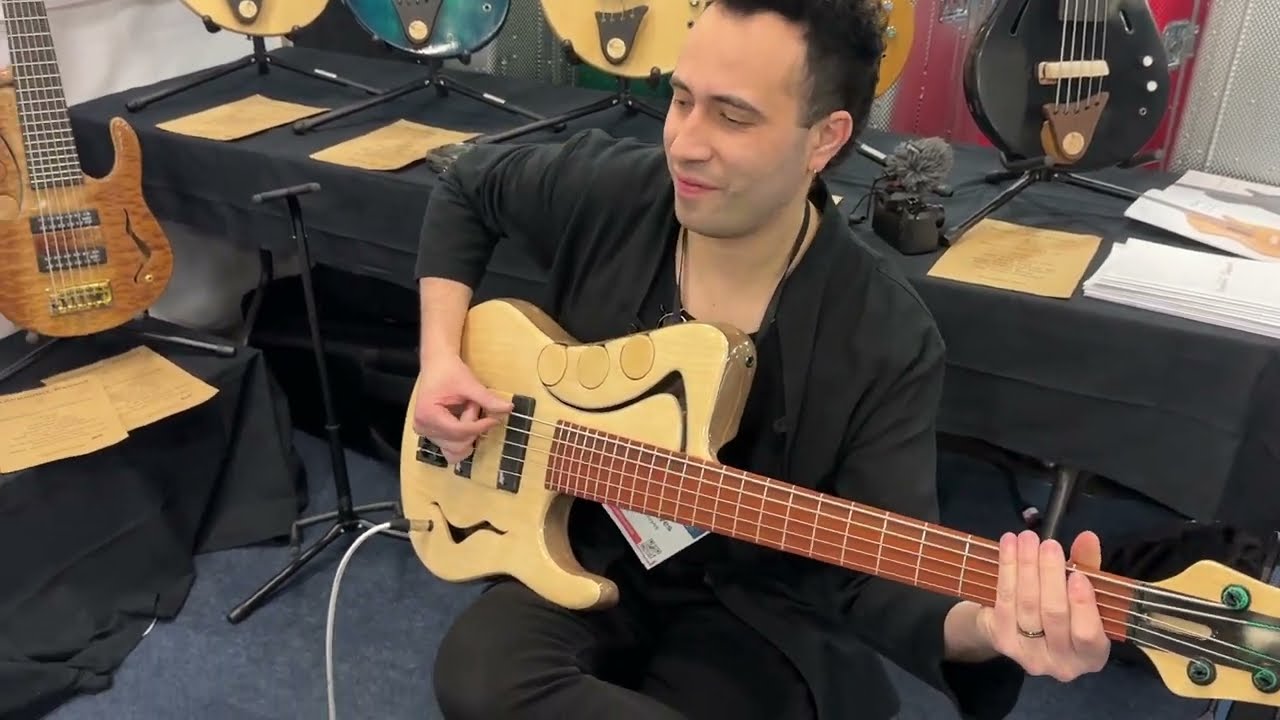 NAMM 2025 bass
