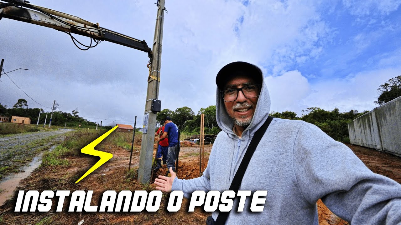 Primeira Etapa da Obra Instalando o Poste de Luz 