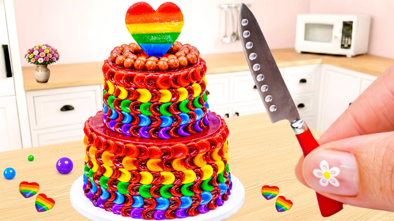 Миниатюрный шоколадный торт в форме сердца с радугой 🌈💖 Увлекательное украшение крошечного тортик...