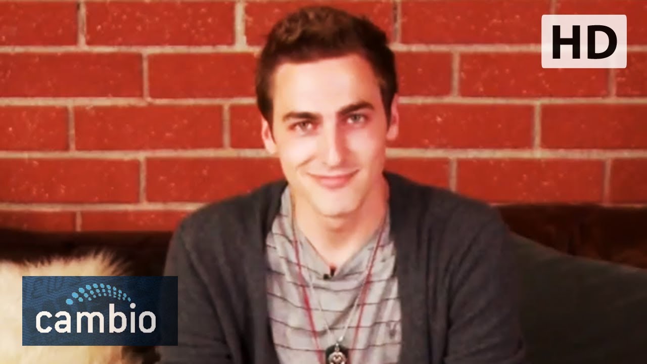 Kendall Schmidt Tells All! | Cambio Couch Sesh