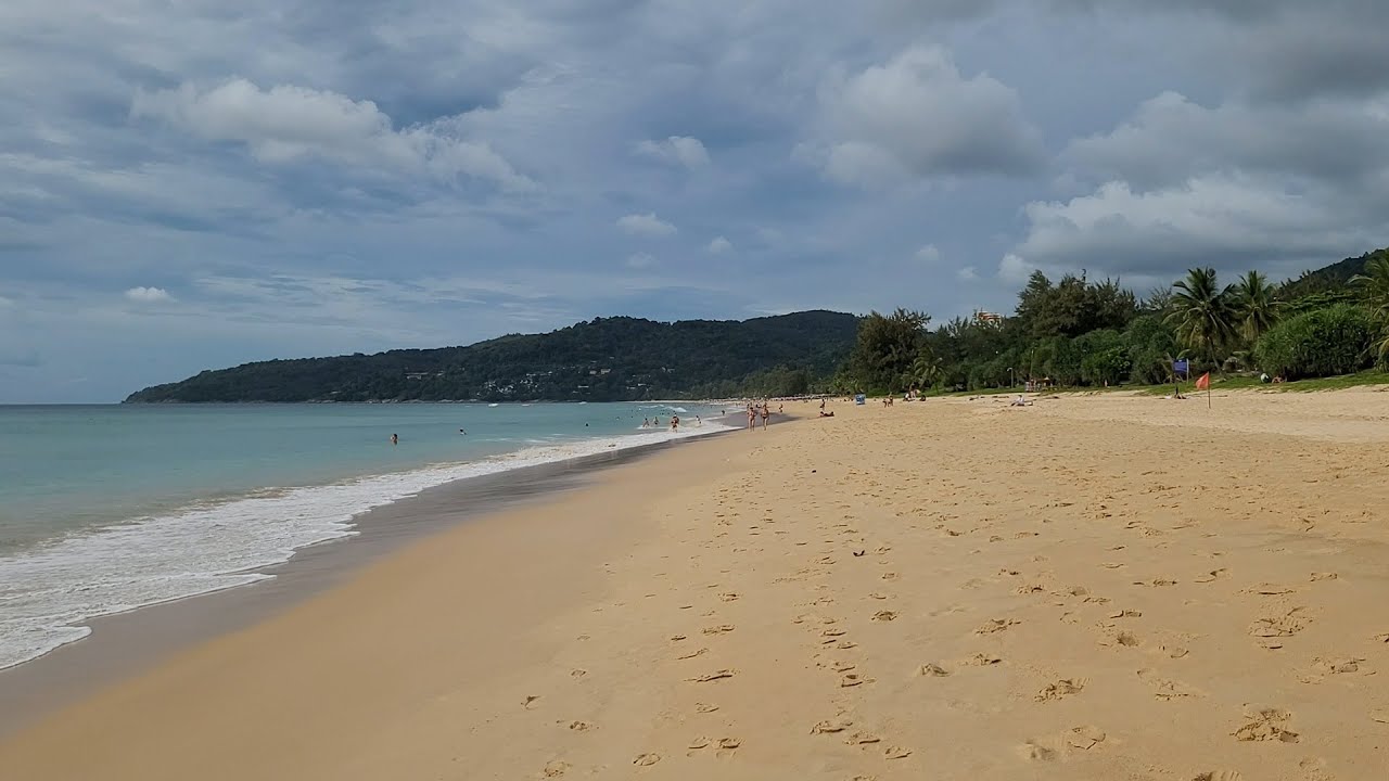 Karon beach walking tour - Thailand / Phuket December 2023