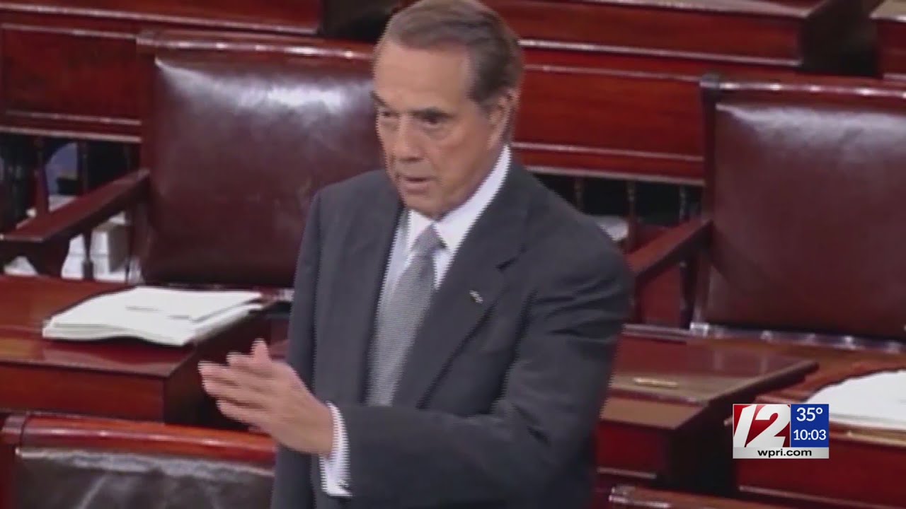 Bob Dole, Senate leader and presidential candidate, dies at 98